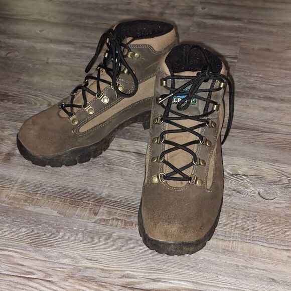 L.L. Bean men's brown hiking boots   Sz 9 - Picture 1 of 8